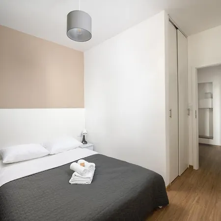 Oczapowskiego 2 Standard Apartament Warszawa