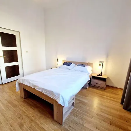 Niepodleglosci 84 Apartament
