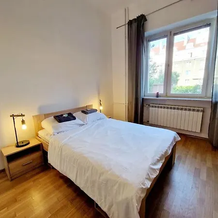 Niepodleglosci 84 Apartament Apartment