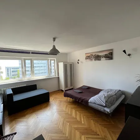 Apartment Uroczy Apartament Blisko Centrum Warsaw
