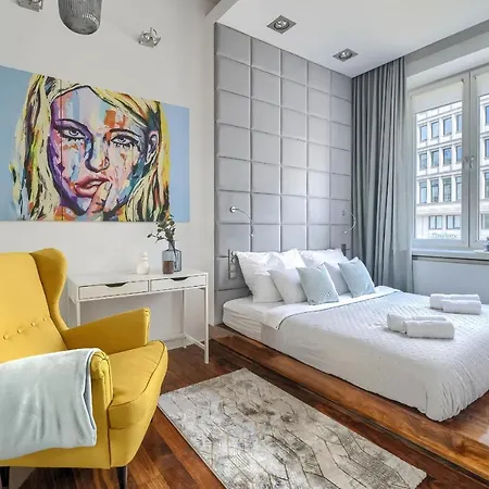 Apartament Corolla Pod Palma - Nowy Swiat Warszawa