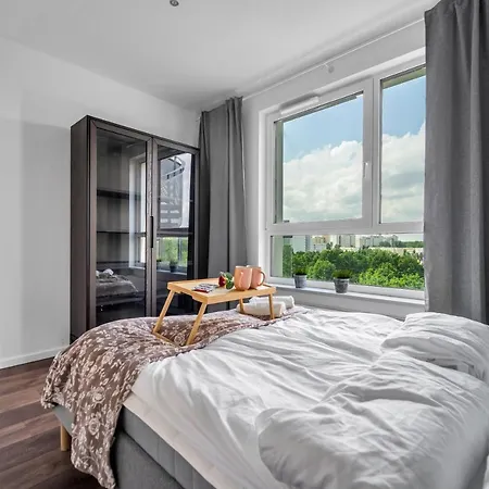 Apartament Galeria Polnocna - 45m2, Parking, Balcony - By Rentujemy