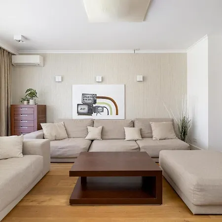 Ecru 3-bedroom Luxurious Wwa21 Warsaw