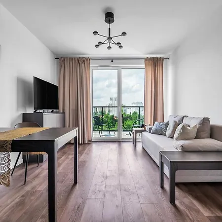 Galeria Polnocna - 45m2, Parking, Balcony - By Rentujemy * Warszawa
