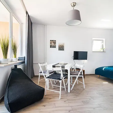 Cozy In The Centre Of Warsaw, Metro, Wi-fi - By Hik Apartment Warsaw