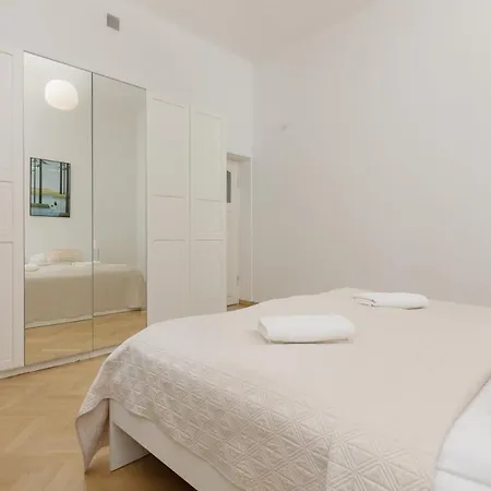 Appartamento Family Freta Old Town By Renters