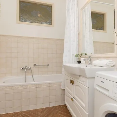 Family Freta Old Town By Renters Appartamento *