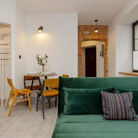 Apartment Pge Narodowy Praga - Jagiellonska By Renters Warsaw