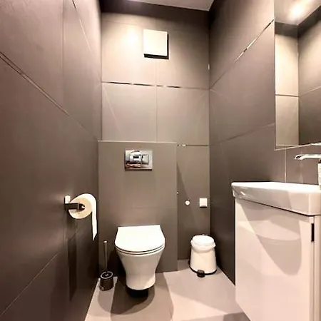 Apartment Concierge Chrzanowskiego