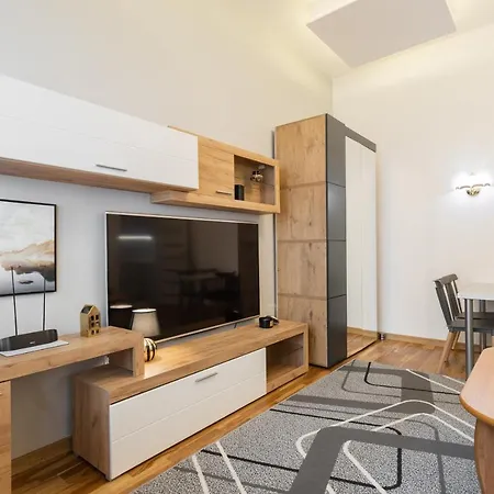 Golden - Big Luxury In Location - Wspolna * Warsaw