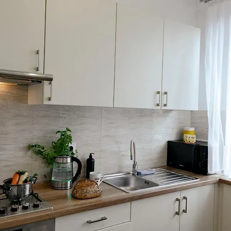 Gagarina 12 - Piekny Apartament Przy Lazienkach Krolewskich - Duze Lozko 160x200cm - Bardzo Duzy Balkon - Wifi - Telewizja Kablowa - Bezplatna Strefa Parkowania - Better Apartament Warszawa