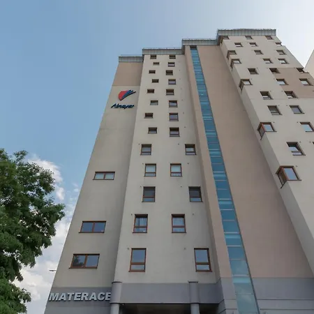 Spacious Family With Parking & Balcony In Warsaw, Bielany By Renters *
