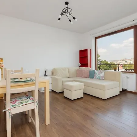 Spacious Family With Parking & Balcony In Warsaw, Bielany By Renters *