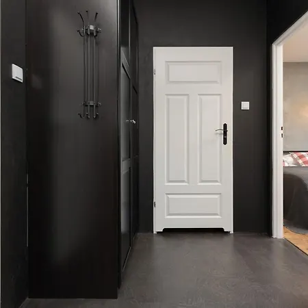 Stylish & Trendy 1 Bedroom Wola With Parking By Renters * Warsaw