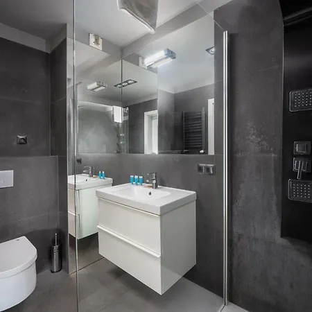 Ursynow Modern *