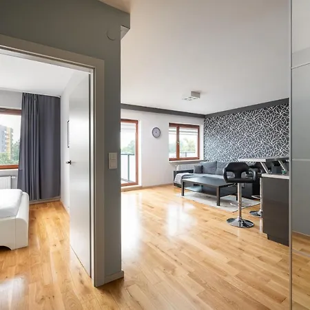 Ursynow Modern *