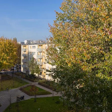 Apartment Metro Wawrzyszew By Renters