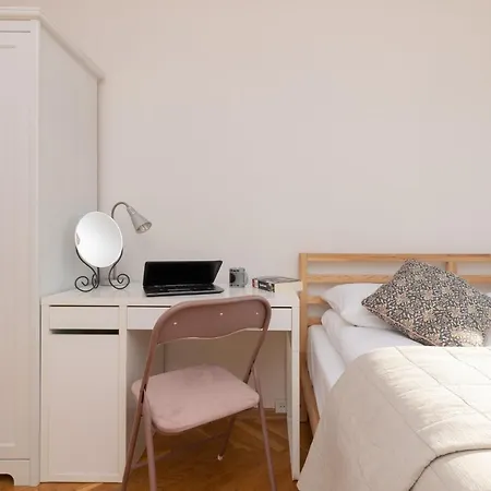 Metro Wawrzyszew By Renters Apartment Warsaw