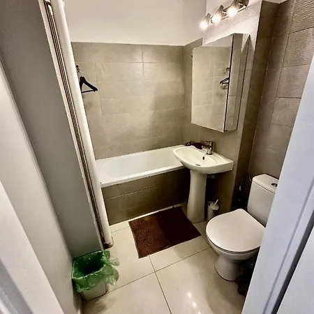 Homestay Apartrooms Grzybowska 9