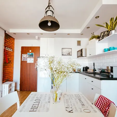 Bright 14th Floor With Balcony & Views Apartment Warsaw