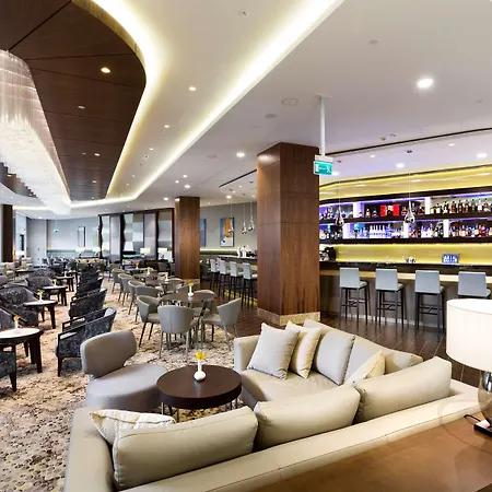 Doubletree By Hilton & Conference Centre Hotel Warszawa