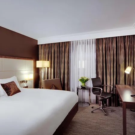 Doubletree By Hilton & Conference Centre Hotel Warszawa