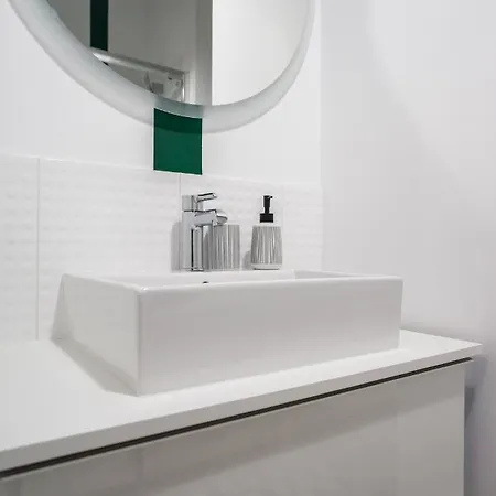 Zamkniete-stylish In Modern Building - Praga - 10min To Old Town - Z14 Warsaw