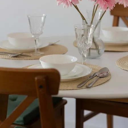 Ursus Sunny For 4 Guests With Parking & Balcony By Renters Apartment *