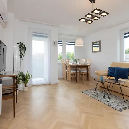 Elegant With Ac 550 M To Copernicus Science Centre By Renters * Warsaw
