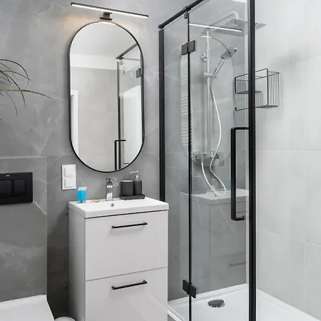 Rondo Wiatraczna Comfort Studio *