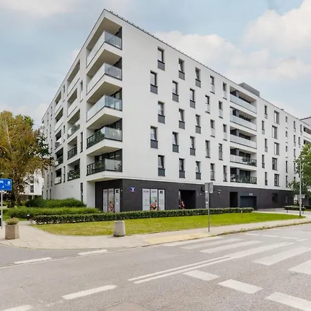 Apartment Trendy With Ac And Parking In By Renters Warsaw