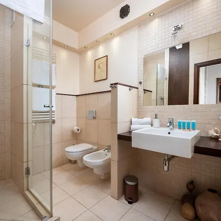 Apartment Bluszczanska Comfort *