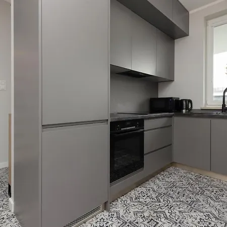 Apartment Trendy With Ac And Parking In By Renters