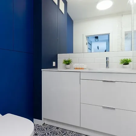 Trendy With Ac And Parking In By Renters Apartment