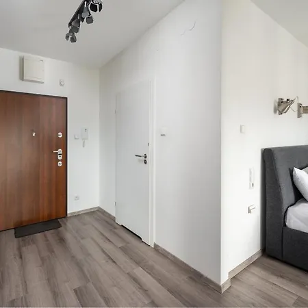 Wola Modern