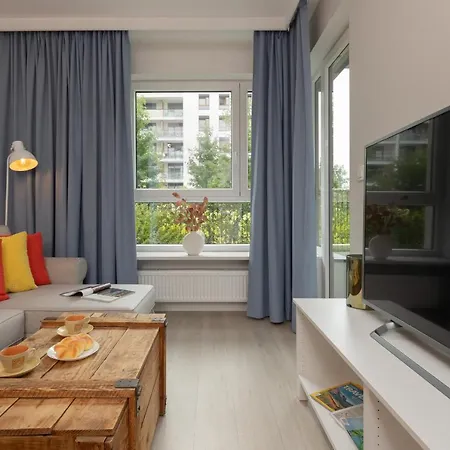 Zoliborz Artystyczny With Parking By Renters Warsaw
