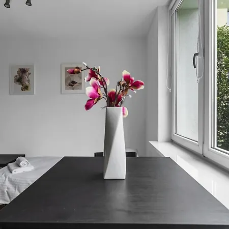 Apartment Zurominska Comfort Studio Warsaw