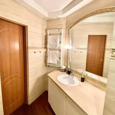 Skyline View, Loft With Parking Space * Warsaw