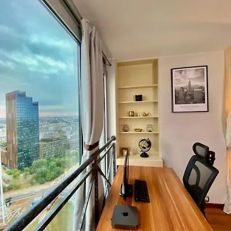 Skyline View, Loft With Parking Space