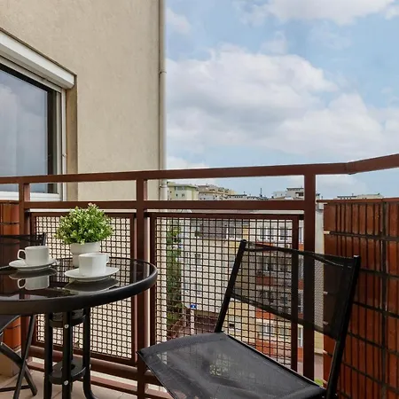 Apartment Cozy With Parking In Ursus By Renters Warsaw