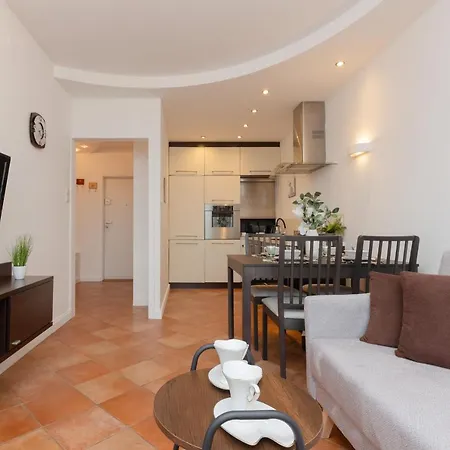 Apartment Cozy With Parking In Ursus By Renters *