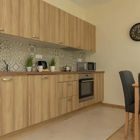 Apartment Cosy Bialej Floty With Parking By Renters Warsaw