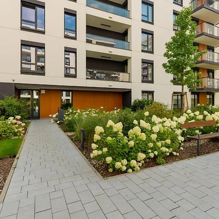 Apartment Cosy Bialej Floty With Parking By Renters Warsaw