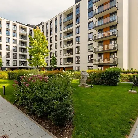 Cosy Bialej Floty With Parking By Renters Apartment *
