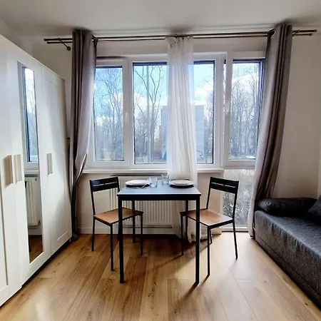 Batorego 16/120 * Warsaw