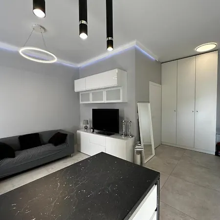 Apartment Platinium De Lux Apartament Warsaw
