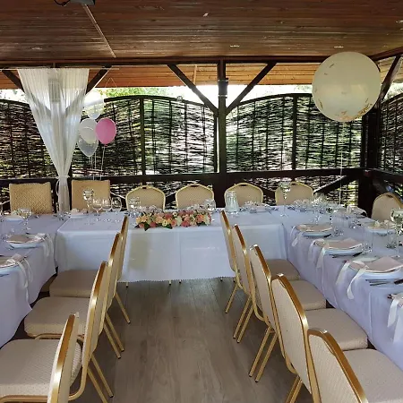 Turystyczne Uslugi Hotelarskie Hotel