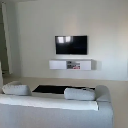 Nowoczesny Apartament Na Pradze-polnoc Apartment *