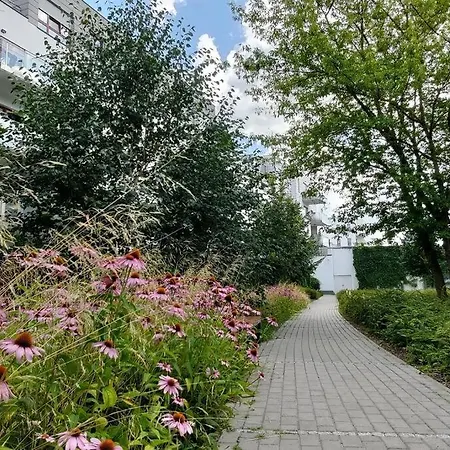 Wilanow Comfort, Klimatyzacja, Garaz, Fast Wifi Апартаменты Варшава