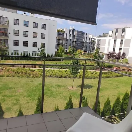 Wilanow Comfort, Klimatyzacja, Garaz, Fast Wifi Apartament